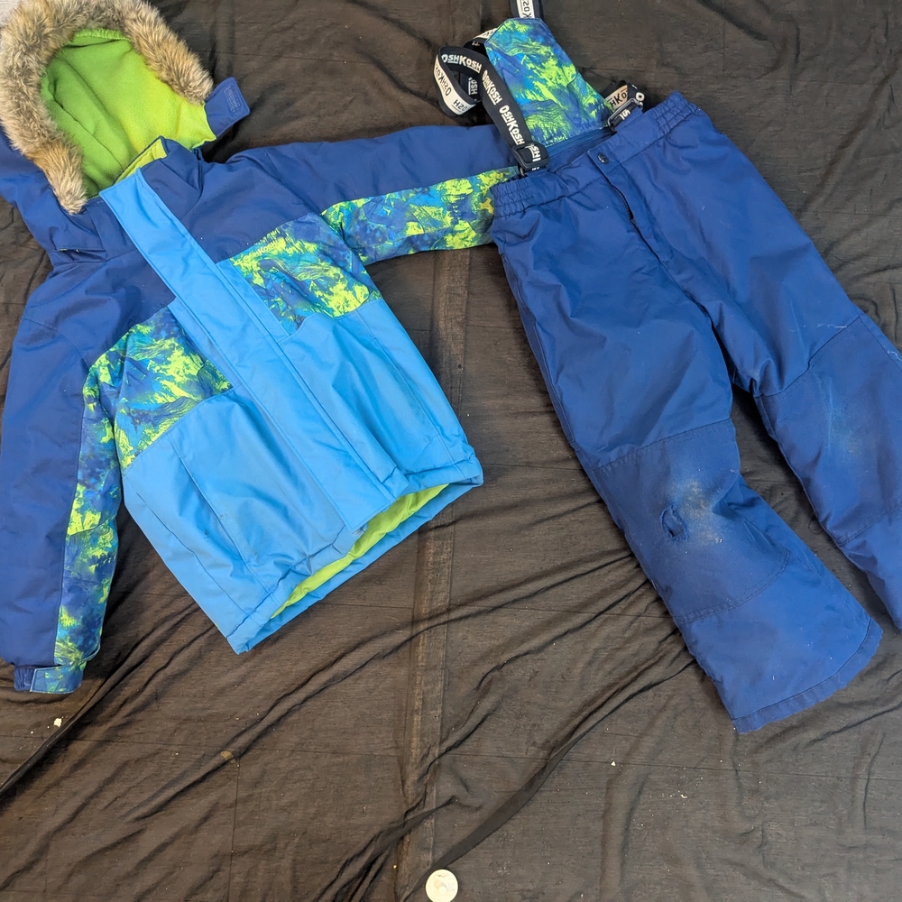 Kids Blue and Green Winter Matching Set